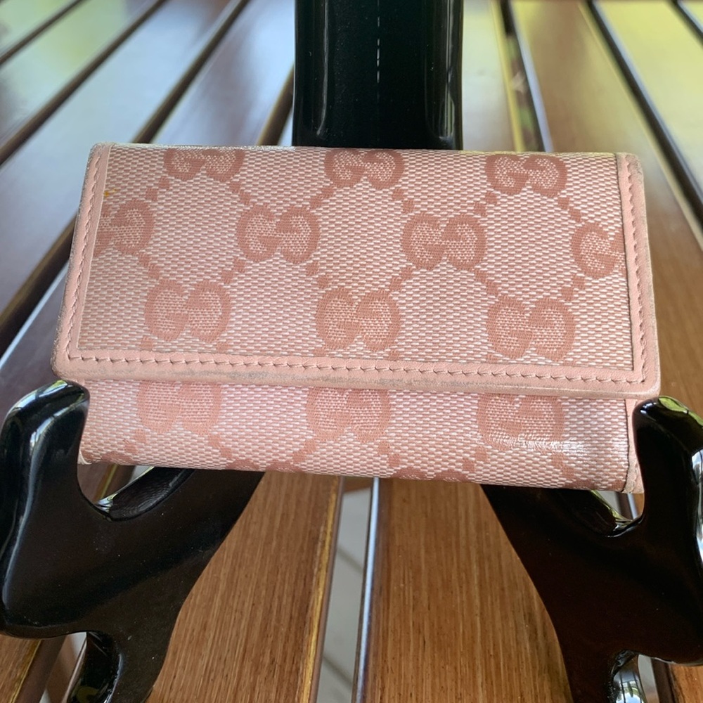 GUCCI Imprime Monogram Key Case